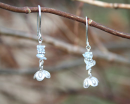 artisan thai sterling and aquamarine gem earrings'